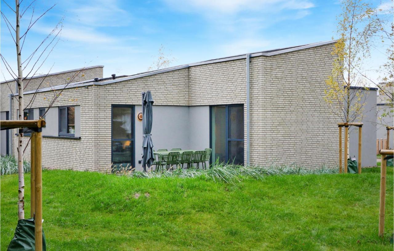 2 Bedroom Beach Front Home In Lembruch-Duemmer See Eksteriør billede